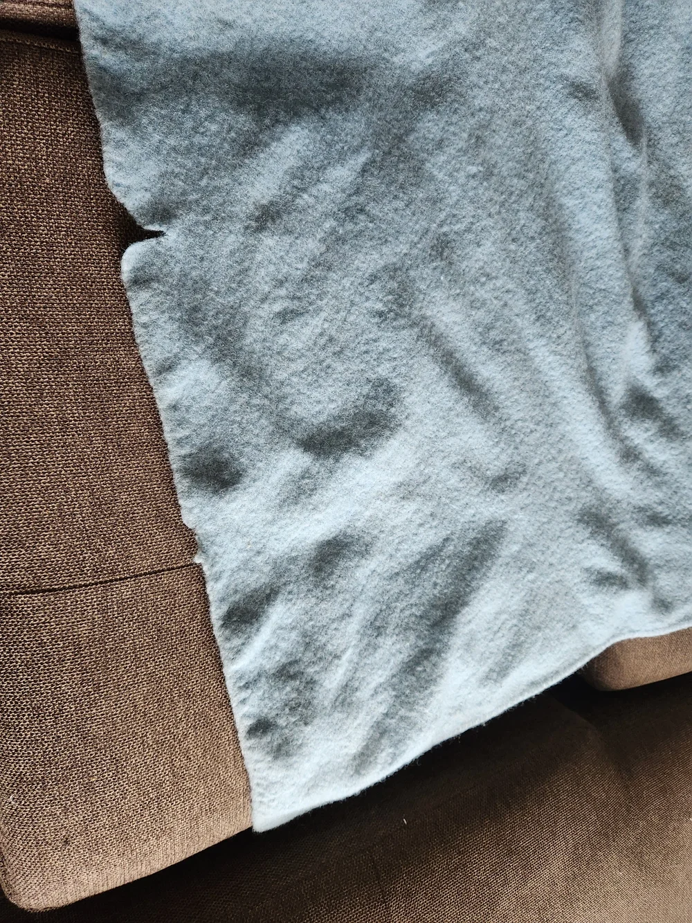 Soft Light Blue Throw Blanket - Unbranded Cozy Home Bedding